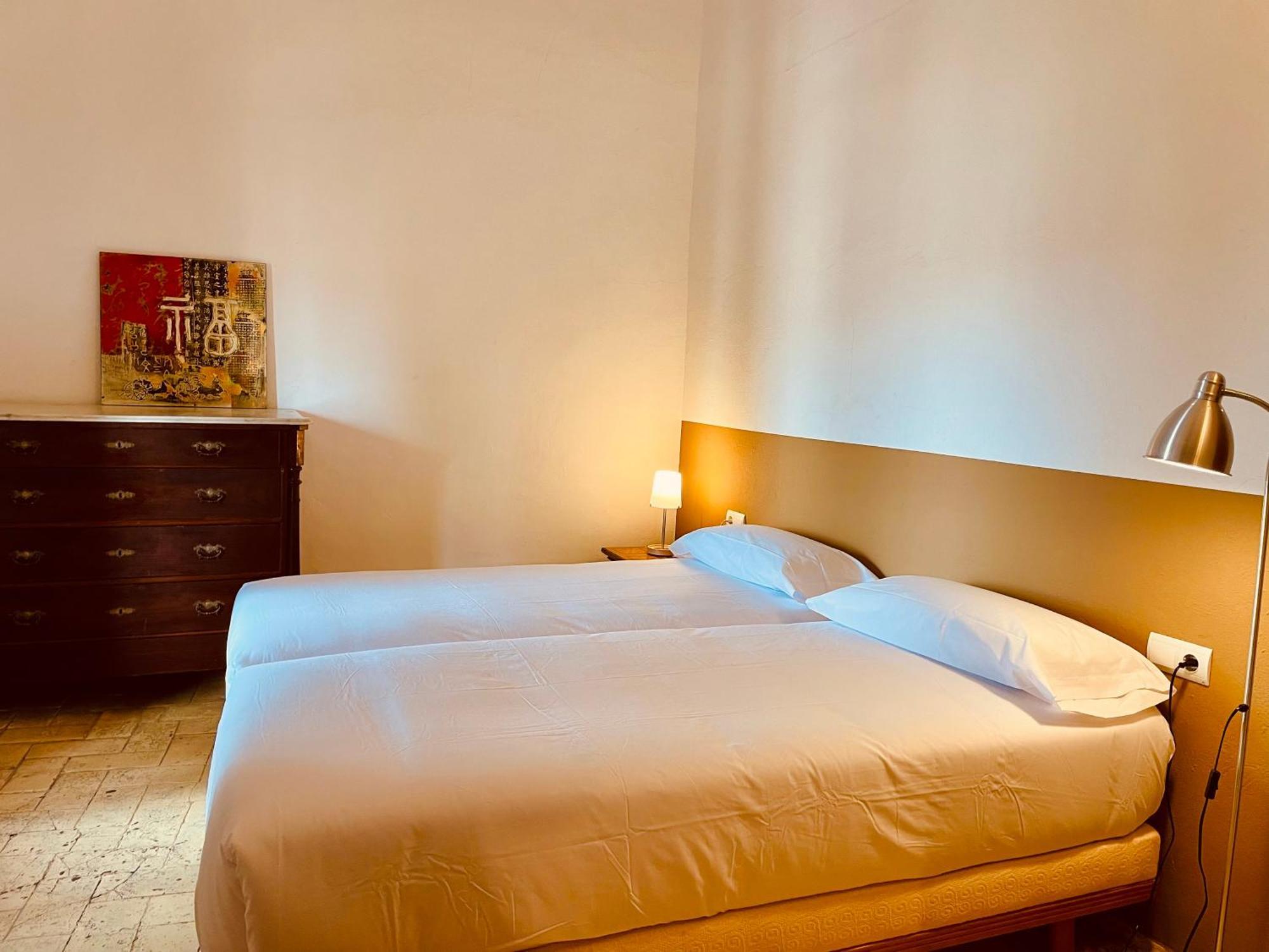Apartaments Can Gibert 卡斯特罗·德波利亚斯 外观 照片