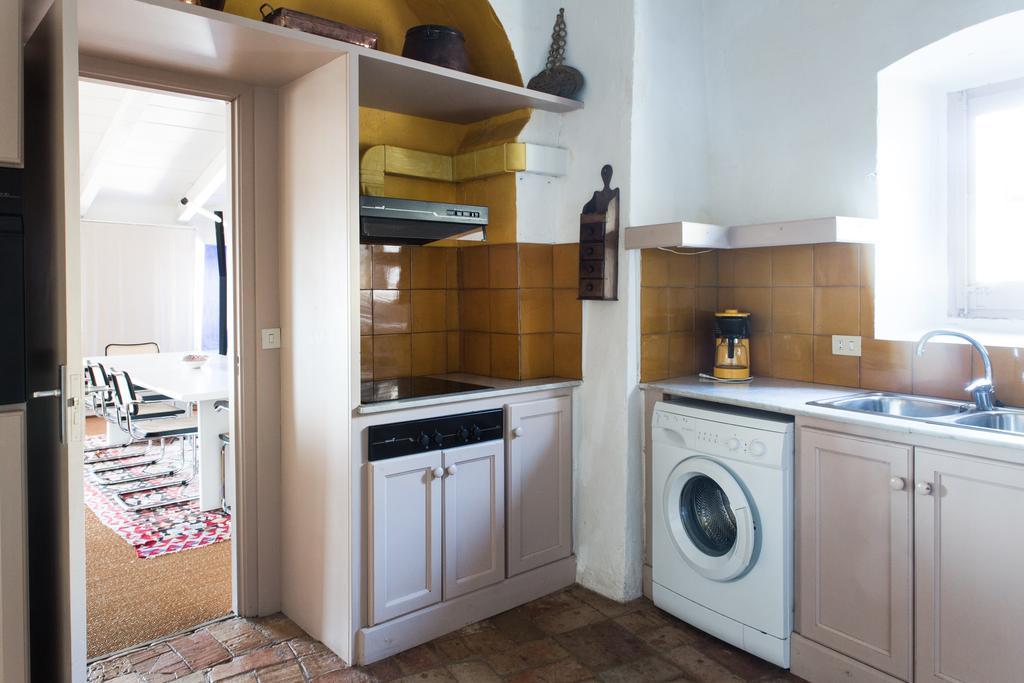 Apartaments Can Gibert 卡斯特罗·德波利亚斯 外观 照片